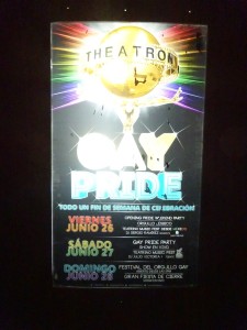 047_0089 Colombia - Bogota - Theatron - GayPride         