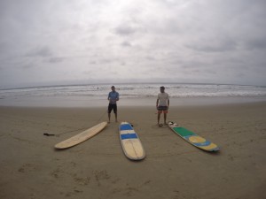 070_0044 Ecuador - Montanita - Surfen